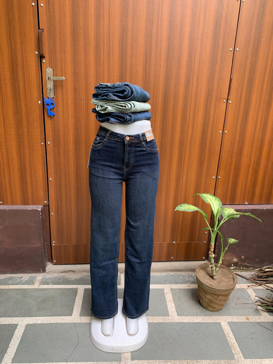 The 'Street Vibe' Relaxed Straight Jeans. WJ 5143